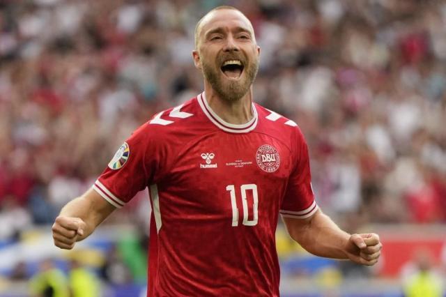 1742464849523044890.jpg 1742464844046.jpg