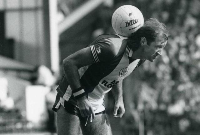 1616730216951060726.jpg Frank Worthington football.jpg