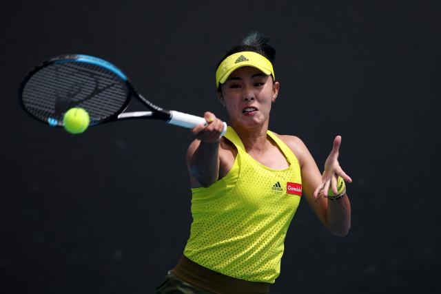 星空高光时刻-王蔷澳洲赛季成绩低于预期 中东行或决定未来走向